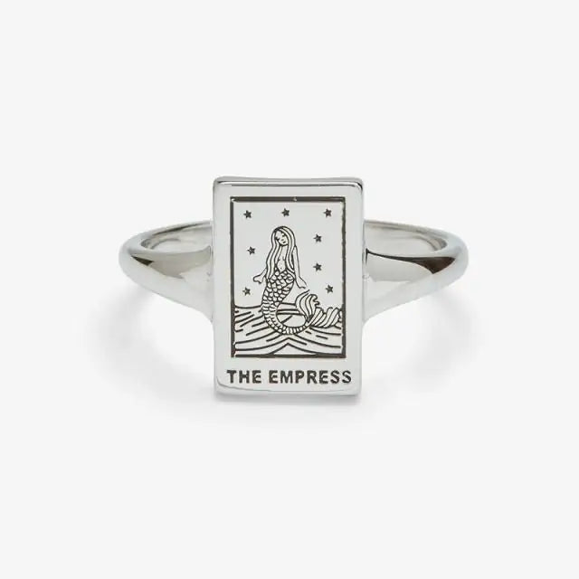 Daisy Rings Showcase
