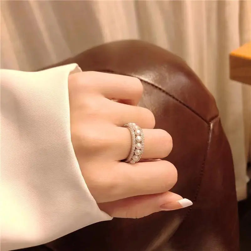 Light Luxury Micro-Inlaid Bead Ring