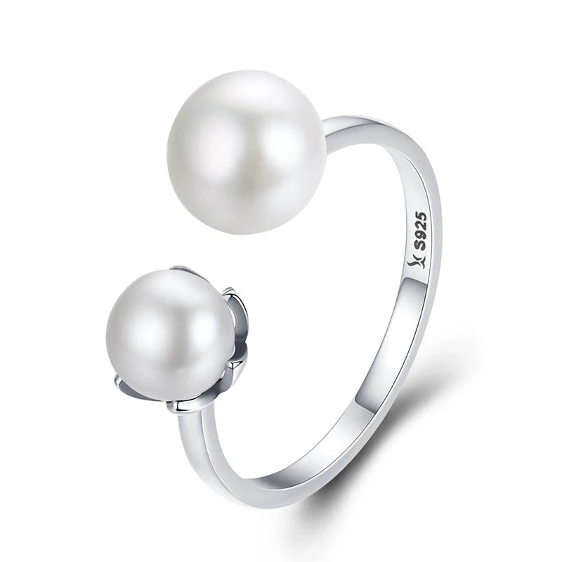 925 Sterling Silver & Freshwater Pearl Cultured Ring