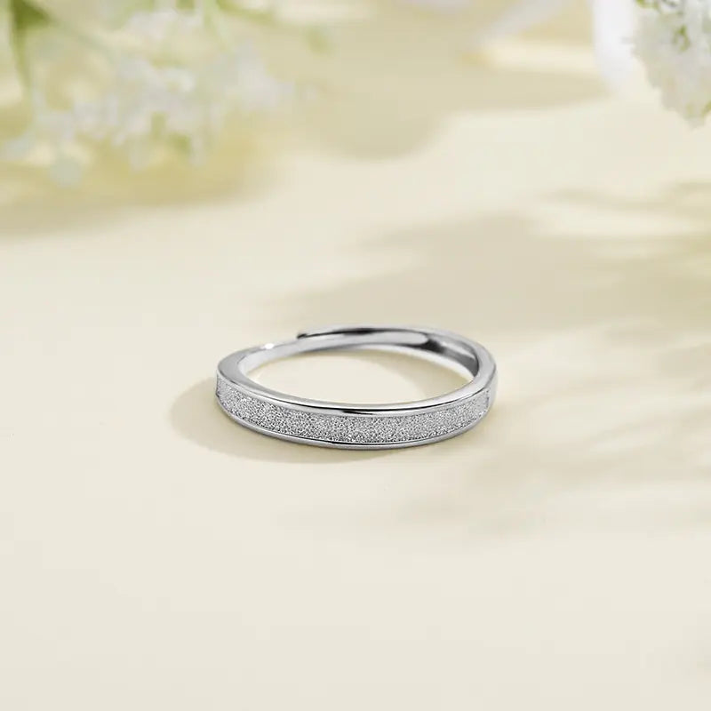 Light Luxury Women's Bow Ring with Unique Design